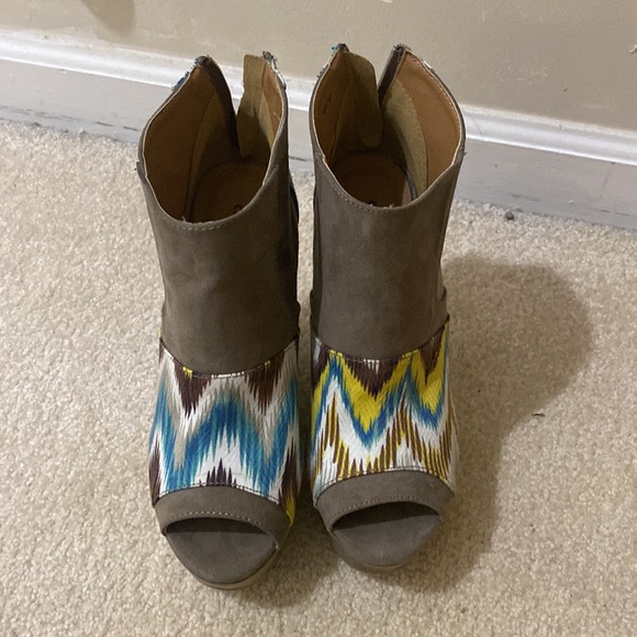 Charlotte Russe Shoes - Charlotte Russe platform booties Aztec print